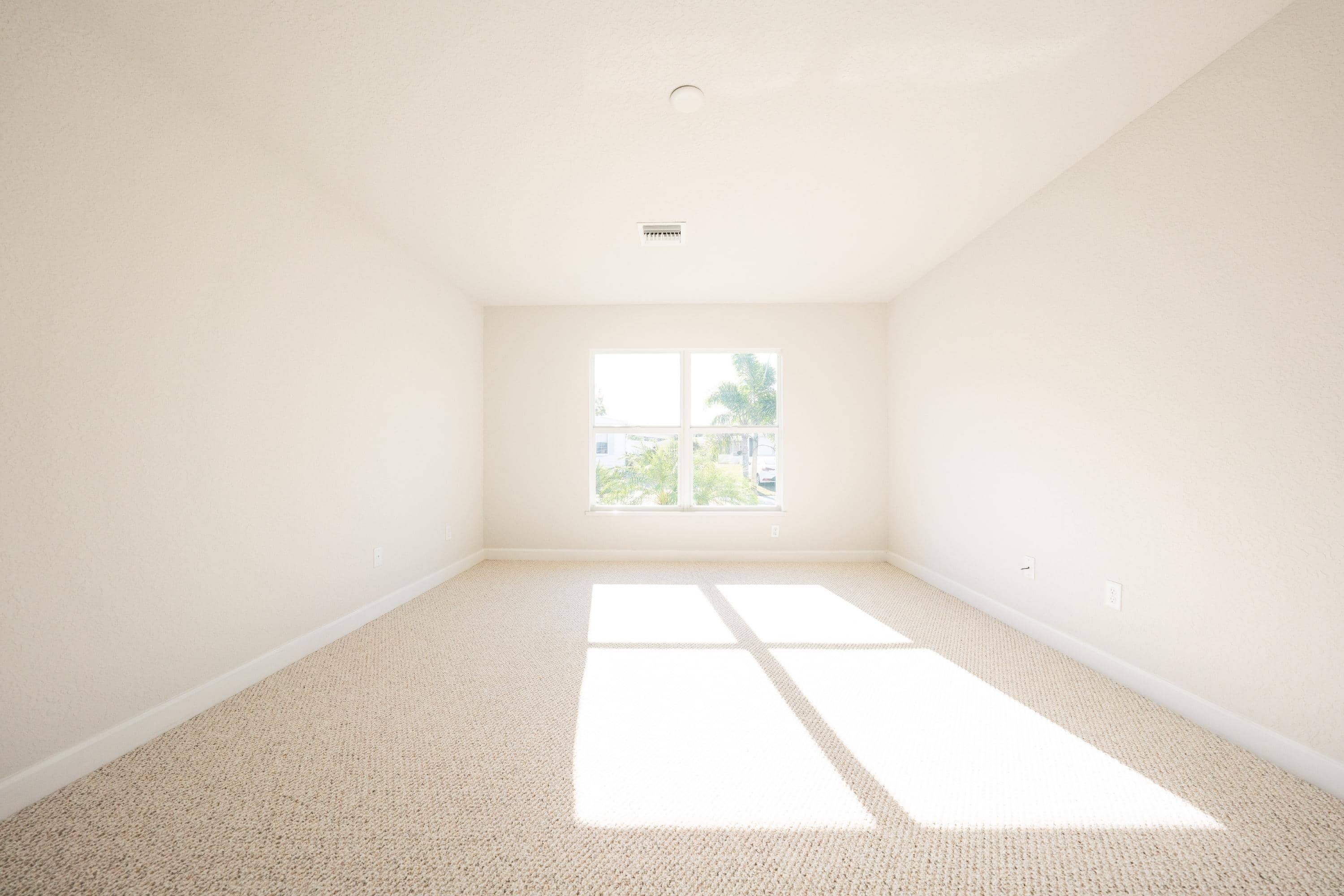 vacant real estate photography