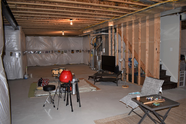 Basement before virtual staging with Stuccco